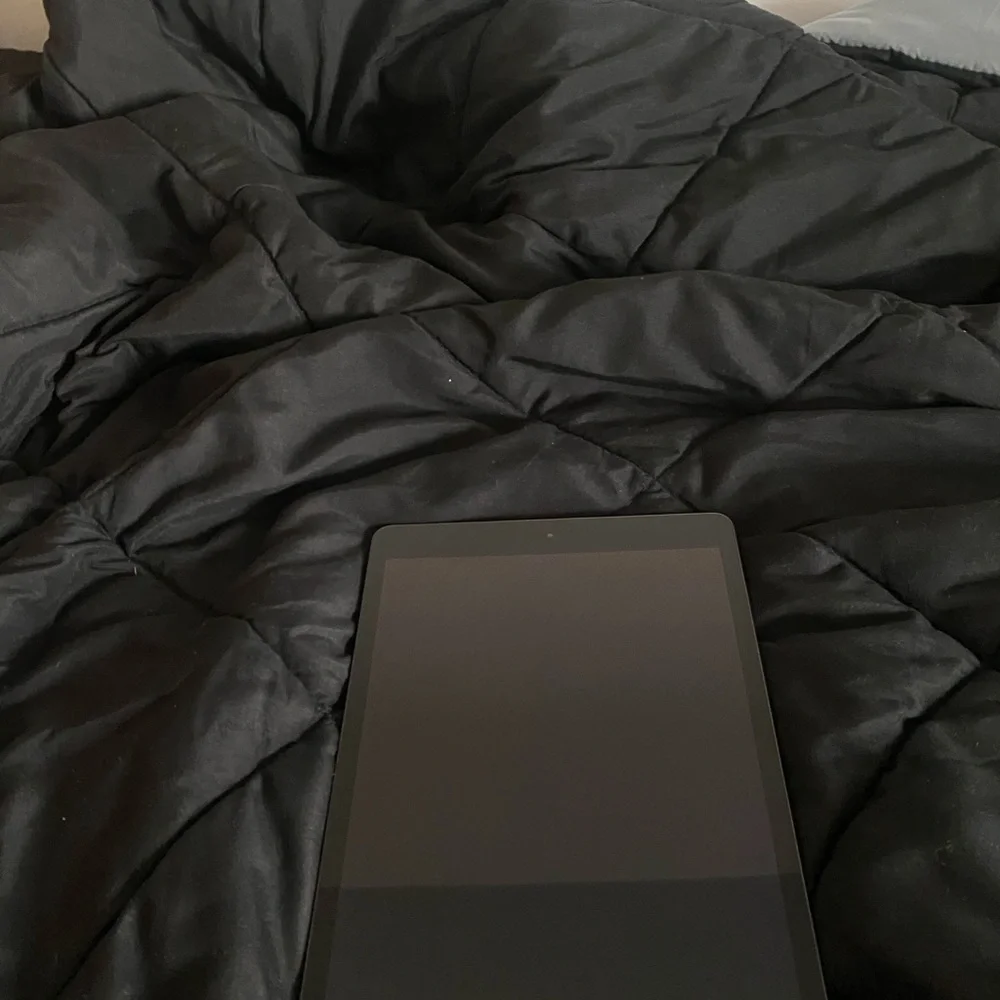 Apple Tablet - Dark Gray Finish